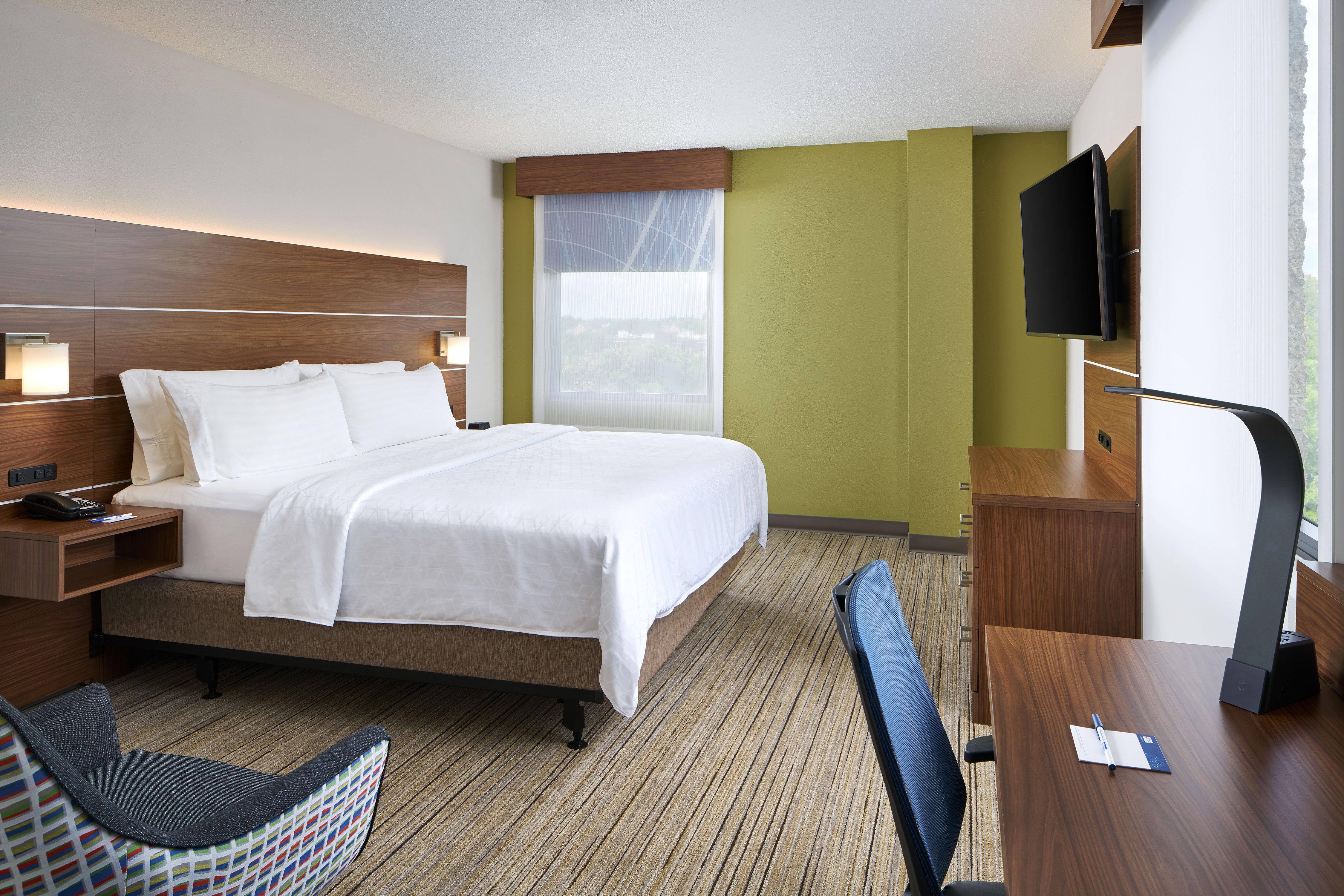 Holiday Inn Express - Richmond Downtown By Ihg Bagian luar foto