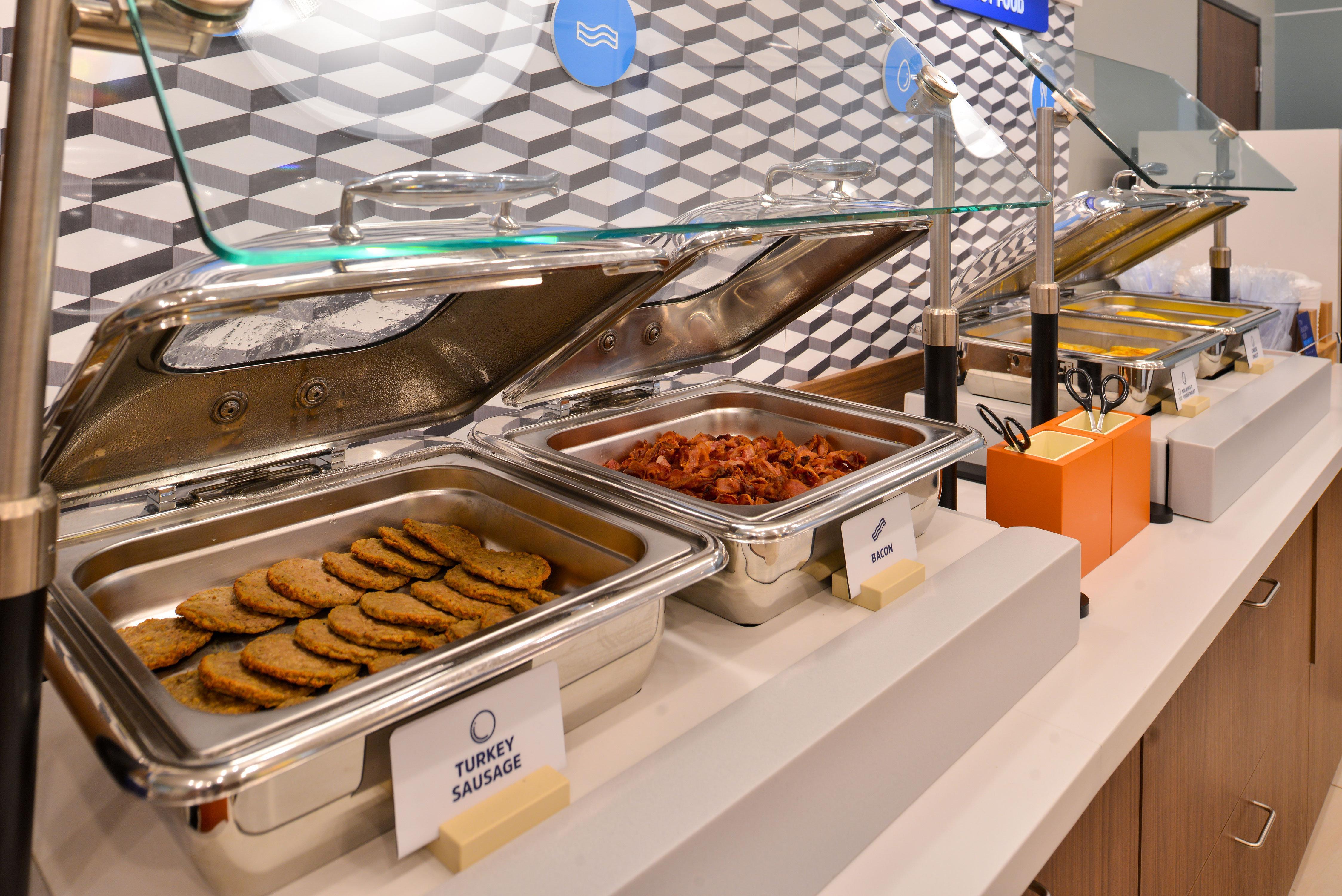 Holiday Inn Express - Richmond Downtown By Ihg Bagian luar foto