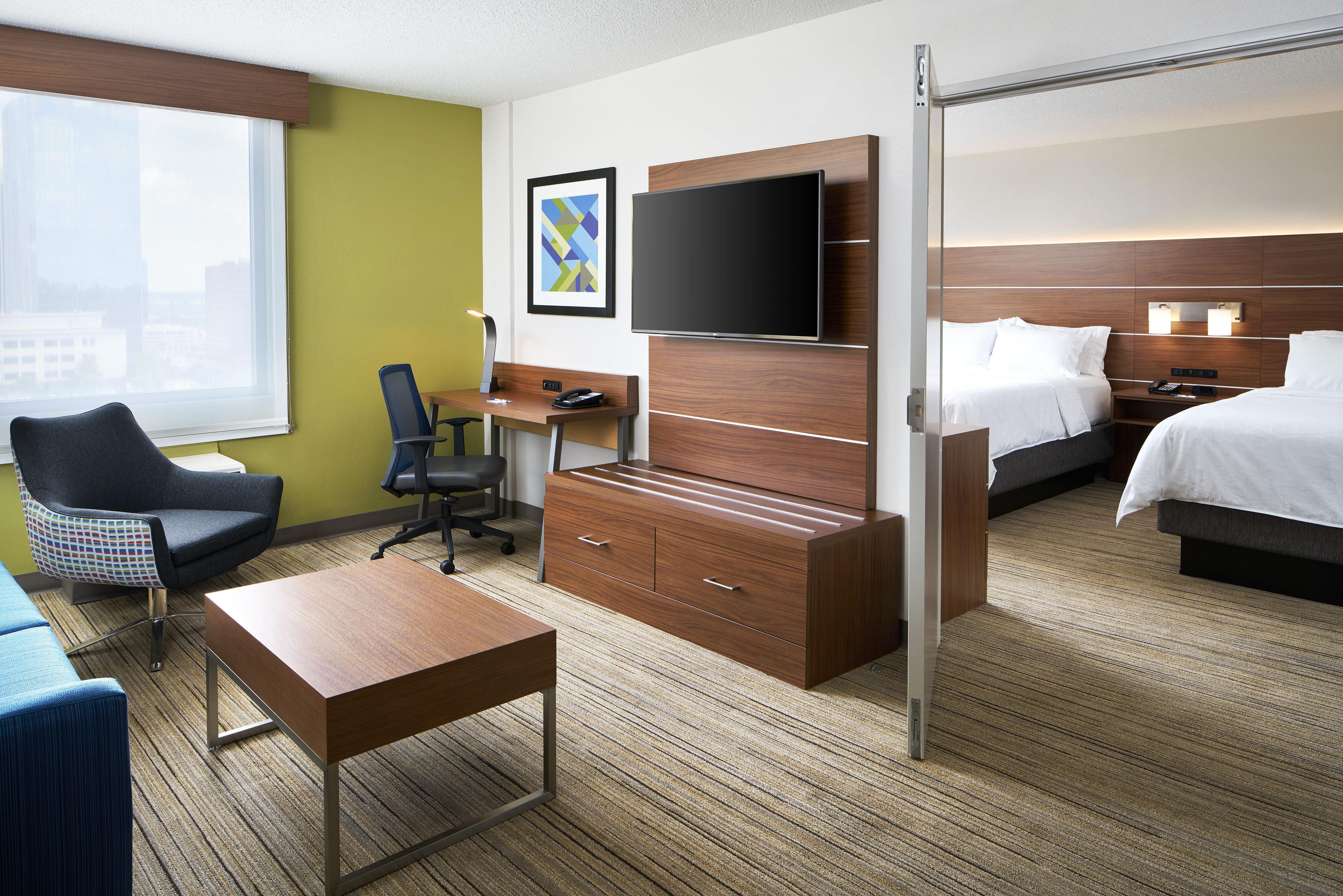 Holiday Inn Express - Richmond Downtown By Ihg Bagian luar foto