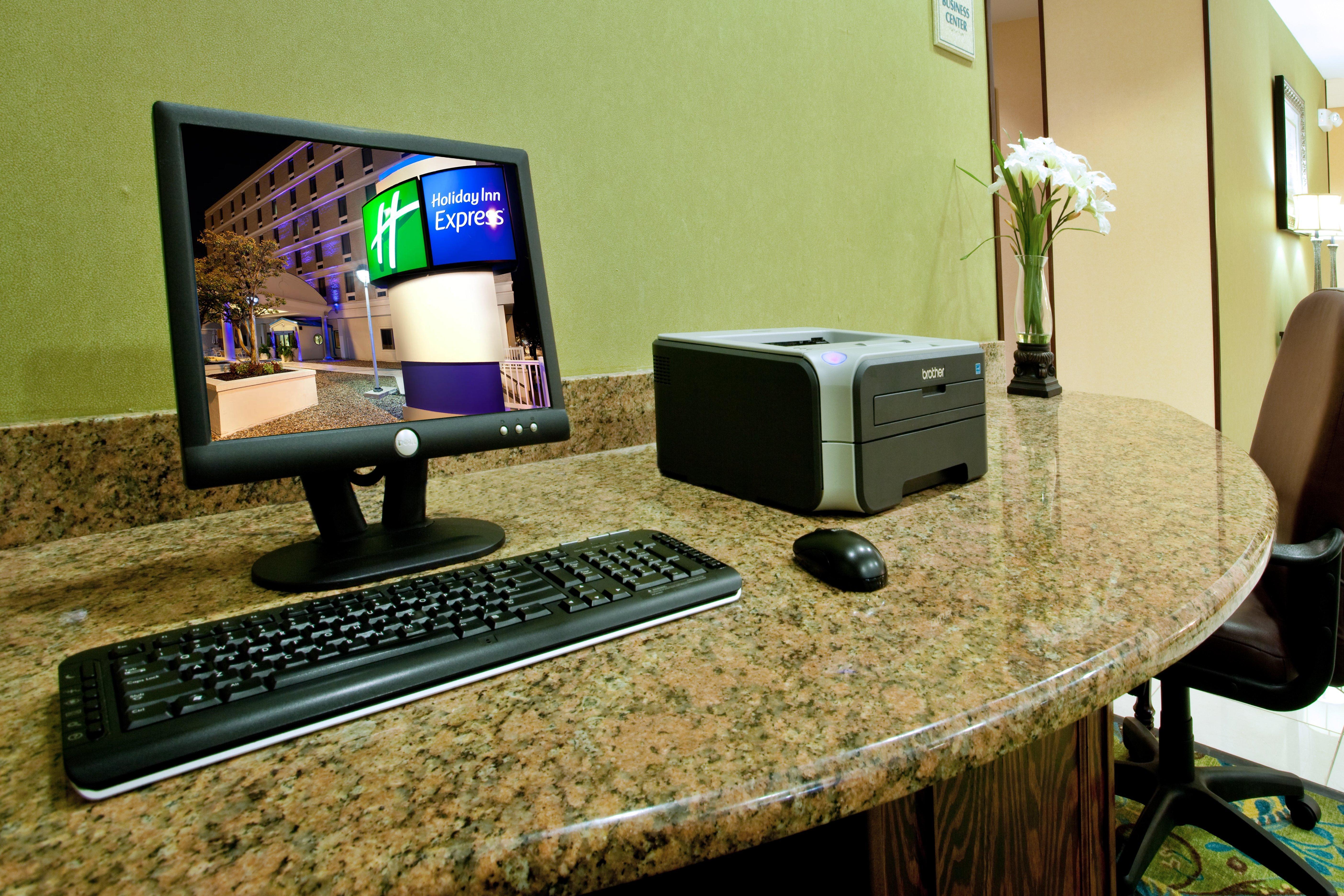 Holiday Inn Express - Richmond Downtown By Ihg Bagian luar foto