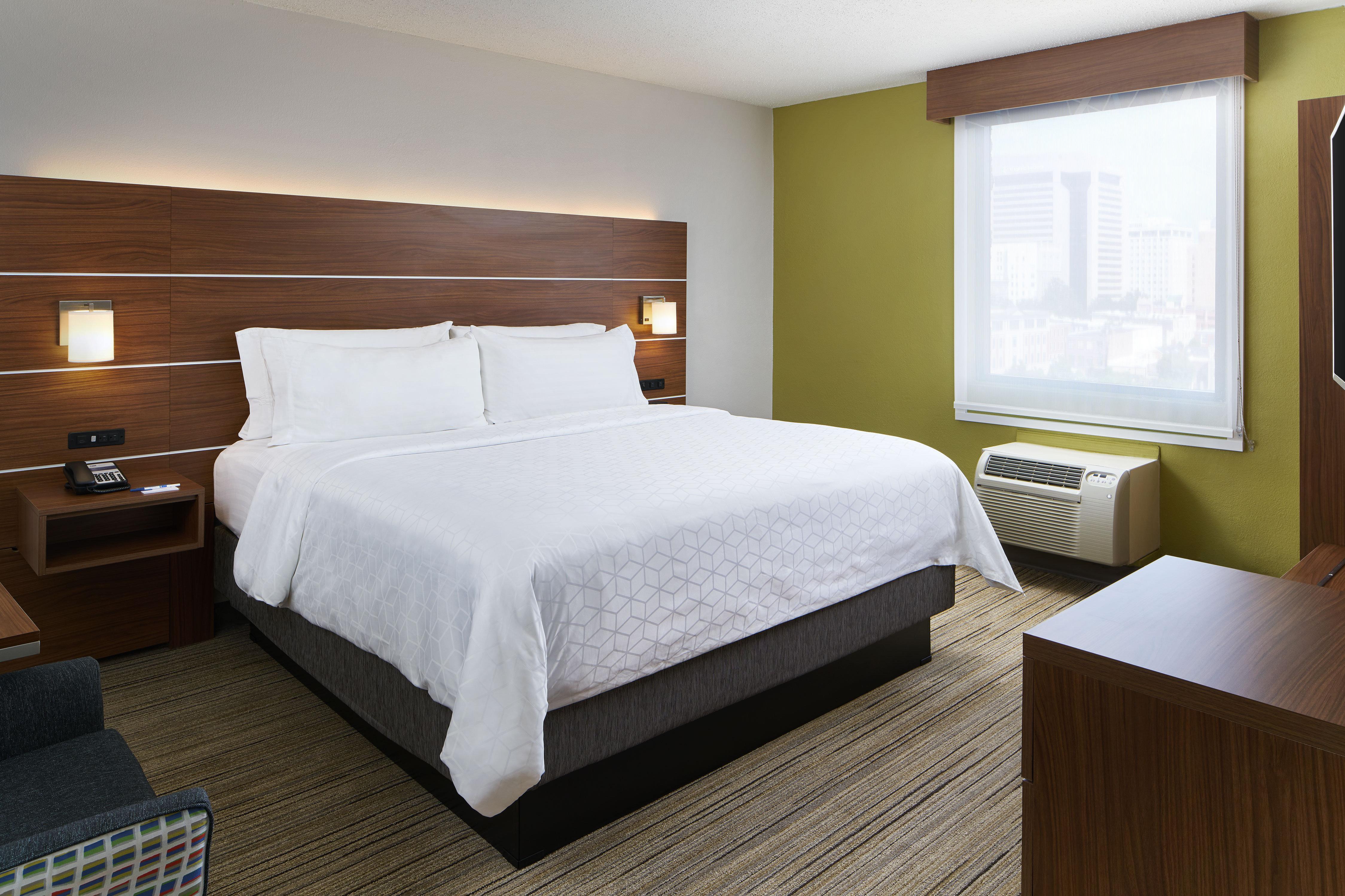Holiday Inn Express - Richmond Downtown By Ihg Bagian luar foto