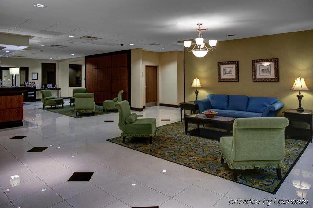 Holiday Inn Express - Richmond Downtown By Ihg Bagian luar foto