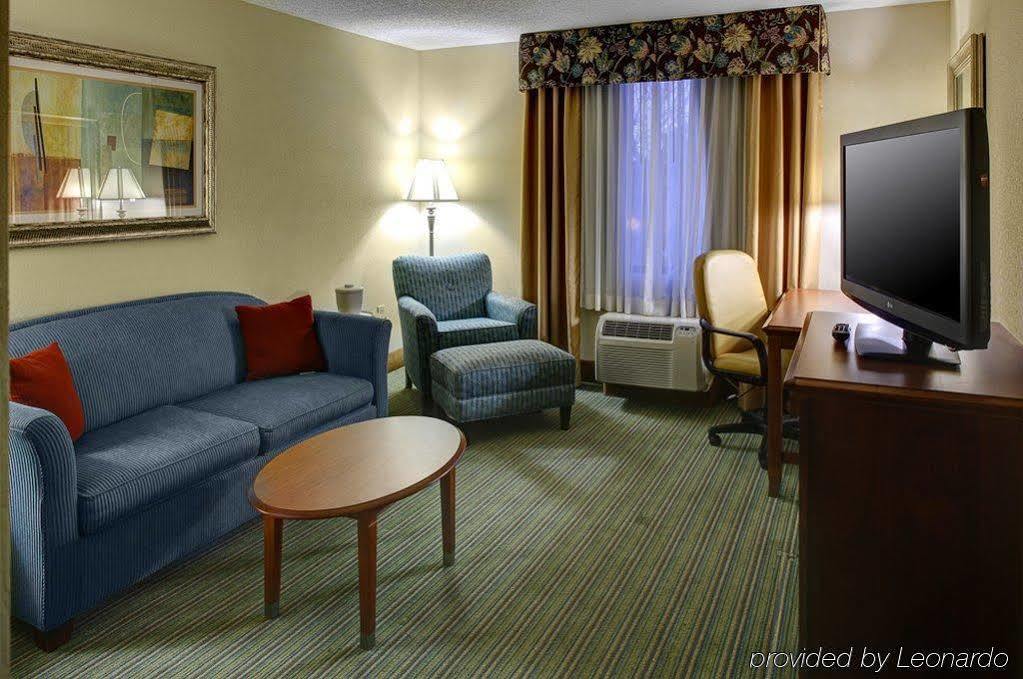 Holiday Inn Express - Richmond Downtown By Ihg Bagian luar foto